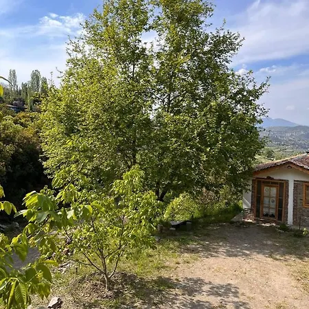 Chalet Sirince Magara Deresi Evleri.